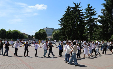 Традиції, що об’єднують: у Фастові пройшов творчий захід до Дня вишиванки