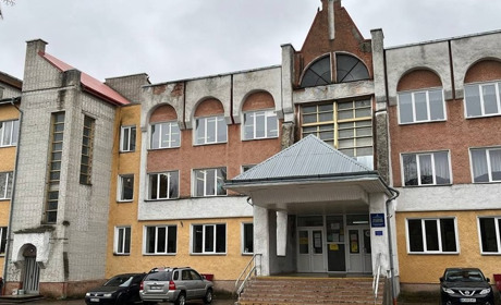 Наочно досліджують сонячну енергетику: як працює філія ДонНТУ у Дрогобицькому науковому ліцеї