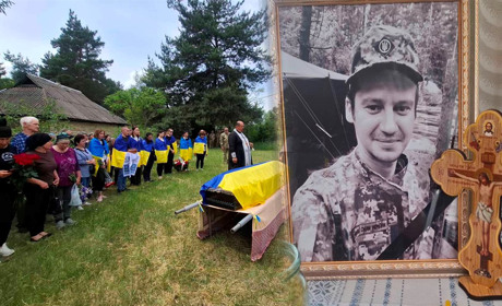 На Переяславщині попрощалися із Героєм Валентином Куликом, майже два роки вважався зниклим безвісти