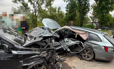 У Переяславі сталася смертельна ДТП за участі неповнолітніх водіїв: загинув 17-річний хлопець