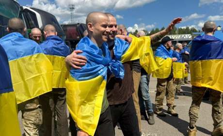 Новий обмін з РФ: з полону повернулись 186 українців