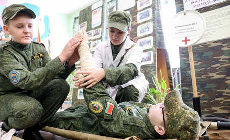 Витрати на патріотичне виховання в Росії за час війни зросли у 20 разів