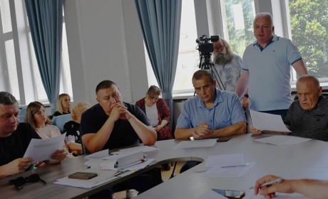 У ГІМНАЗІЇ №11 НЕ ВІДКРИЮТЬ ПЕРШИЙ КЛАС: ДЕПУТАТИ ПІДТРИМАЛИ РІШЕННЯ ПІСЛЯ ПЕРЕВІРКИ