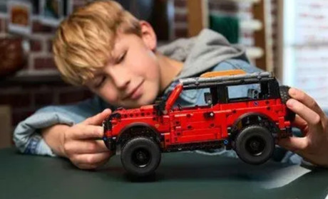 Конструктори LEGO Technic — техніка, що оживає в руках дитини