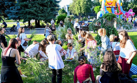 У Кагарлику святкували Купала: хороводи, майстерки, фотозони та кіно просто неба