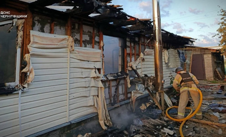 У Ніжинському районі ворожий БпЛА влучив у житловий будинок