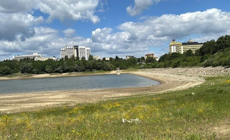 Трускавецьке водосховище обміліло: місто змушене купувати воду у Дрогобича