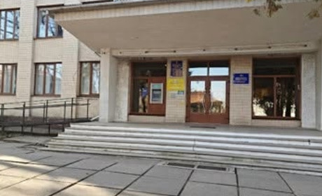 Хабар за рішення виконкому: посадовцю Кіцманської міськради повідомили про підозру