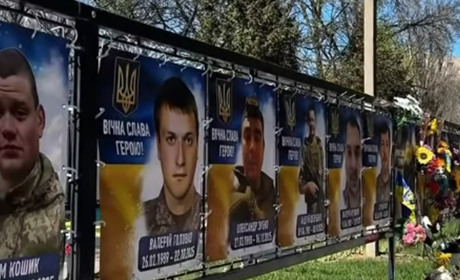 71 загиблому захиснику присвоїли звання Почесного громадянина: підсумки сесії міськради