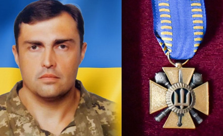 Нагороджено посмертно: бойову відзнаку Юрія Іщенка передали рідним полеглого Героя