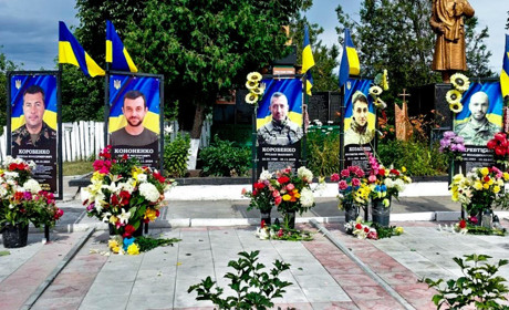На Алеї Слави в Кадомці увіковічнили пам'ять Героїв Сергія Кононенка та Миколи Коробенка