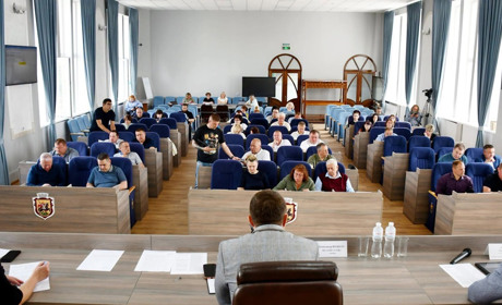 ВІДПОВІДАЛЬНІ РІШЕННЯ В ІНТЕРЕСАХ ГРОМАДИ