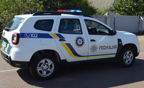 У Переяславі на подвір'ї приватного будинку виявили тіло жінки: хроніка поліції