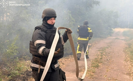 У Житомирі загасили пожежу після російського удару