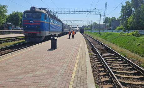 Посилення контролю за безквитковими пасажирами на поїздах приміського сполучення