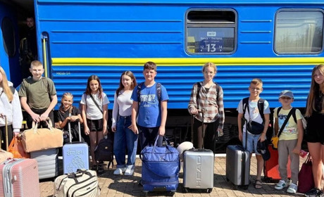 34 дитини з Херсонщини, серед них — діти з Сірогозщини, поїхали на відпочинок до “Артеку”