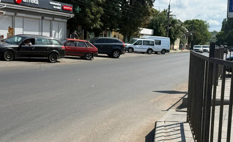 Хто відповідає за розмітку на Богополі: Служба відновлення переадресувала запит міськраді