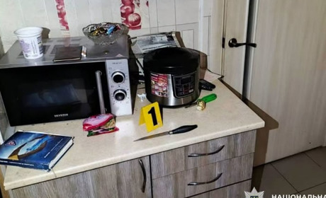 На Золотоніщині жінку підозрюють у смертельному пораненні чоловіка під час сімейної сварки