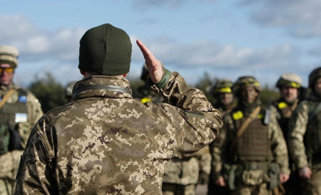Що відомо про військову службу за контрактом в лавах ЗСУ з чіткими термінами служби