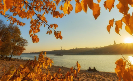 В неділю та понеділок буде справжнє літо, а з 25 вересня похолодає: прогноз від синоптиків