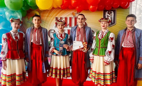 Дві нагороди виборов зразковий аматорський колектив «Сузір’я» на міжнародному фестивалі