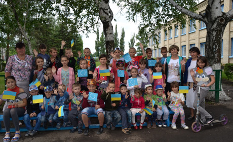 У Срібному дітей вітали герої мультфільмів