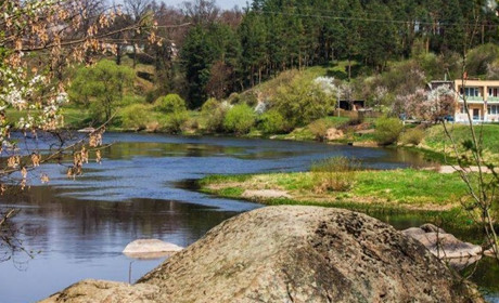 Купальний сезон: які результати досліджень води в місцях відпочинку у Звягелі