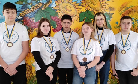 Команда Сватівського ліцею №2 перемогла у обласному брейн-ринзі «Луганщина олімпійська»: подробиці