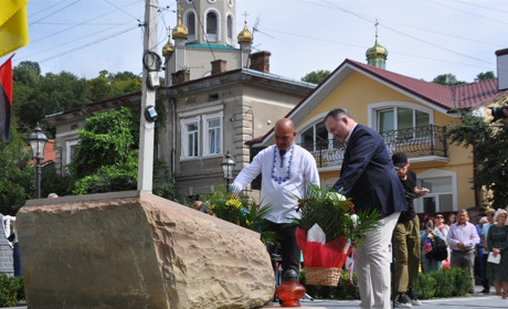 У Чорткові громадськість міста та польські партнери вшанували пам’ять подружжя Качинських