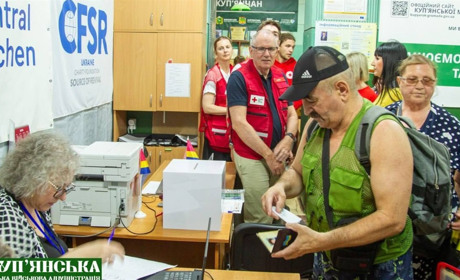 Данський Червоний Хрест відвідав Центр підтримки куп’янчан у Харкові