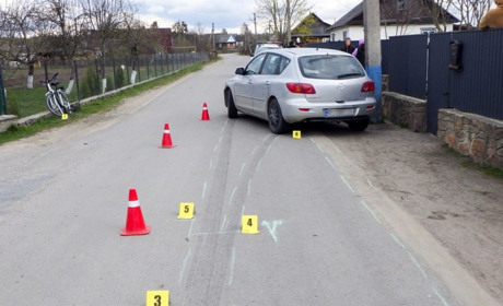 На Сарненщині водійка збила 11-річного велосипедиста: він у лікарні