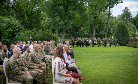 Звягелянка Людмила Гамма отримала державну нагороду від Президента України