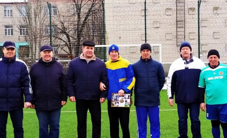 Легендарний сірогозький голкіпер Василь Філіппов зустрів своє 60-річчя на футбольному полі