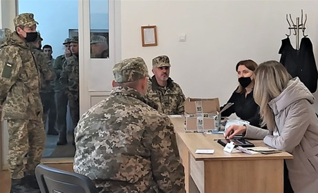 Стартували навчання резервістів та тероборонівців у Вараському районі
