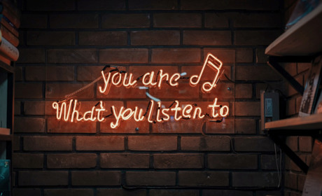 Табу на російські пісні: що про можливу заборону думає молодь Сарненщини