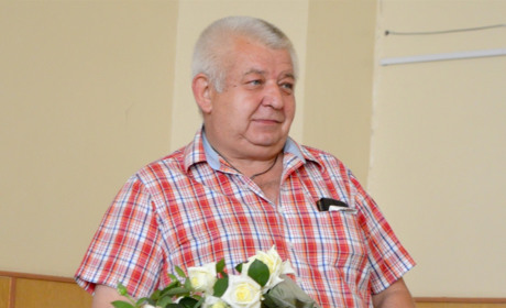 Відомий хірург Василь  Мисевич вирішив піти на заслужений відпочинок