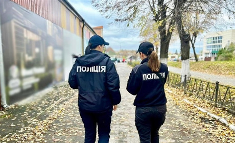 Звягельські поліцейські проводять профілактичні рейди під час осінніх канікул