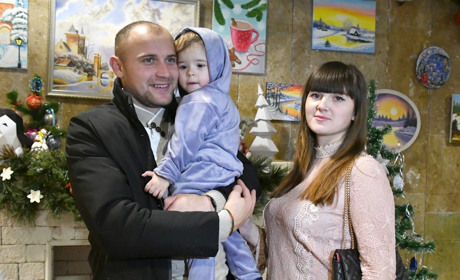 У Вараші відбувся благодійний фестиваль – зібрані кошти передали для дворічної дівчинки