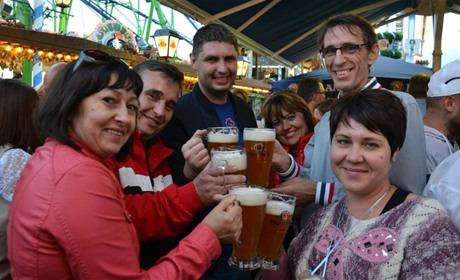 Праздник пива на Терезином лугу: как в Мюнхене отмечают Октоберфест