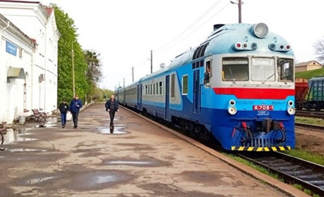Золотоніський дизель-потяг змінює розклад руху