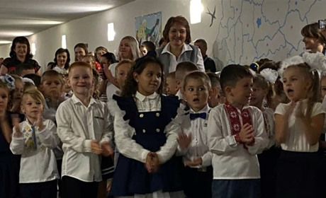 1 вересня у Гадячі: свято в укритті, алгоритм дій при повітряній тривозі та екскурсія до музею