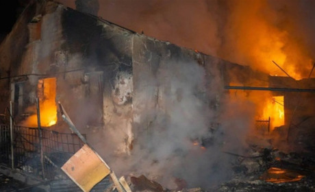 Загарбники атакували Одесу дронами та пошкодила пологовий будинок (відео)