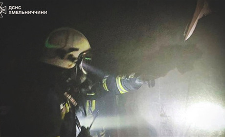 У Ташках біля Славути рятувальники ліквідували пожежу житлового будинку