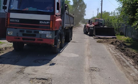 У селі Дем’янці Переяславської громади почали ремонтувати дорогу за майже 13 мільйонів гривень