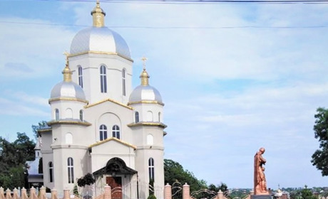 У Суховерхові відкривають недільну школу для дорослих та дітей 