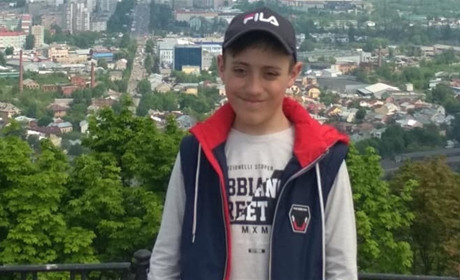 11-річному калушанину потрібна допомога