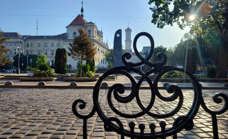 Відчуйте львівський вайб: складіть пазли, щоб помилуватися світлинами міста Лева