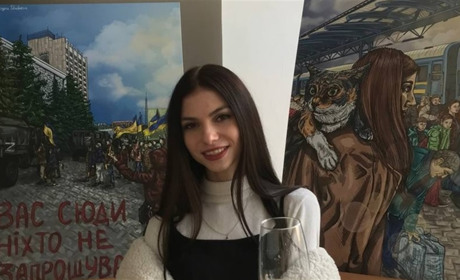 «Пекельний курорт» – художниця з Бердянська малює реалії життя в окупації