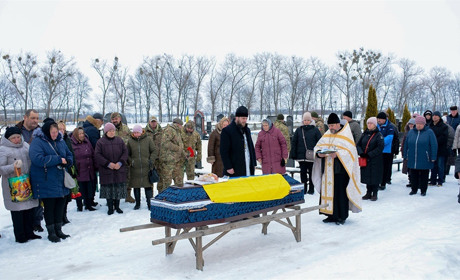 Був вірний присязі до останнього подиху - у Буртах провели в останню путь Олександра Бузніцького