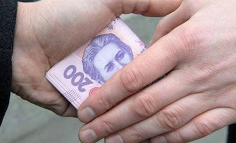 На Черкащині засудили водія, який пропонував поліцейським неправомірну вигоду